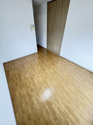 レジデンスホワイエの洋室