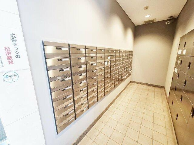 マストライフ目黒南のその他共用部分|宅配ボックスになります。