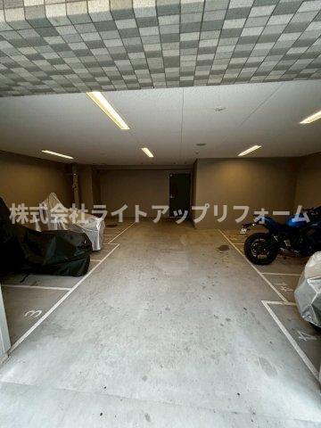 エスリード神戸グランドールの駐車場