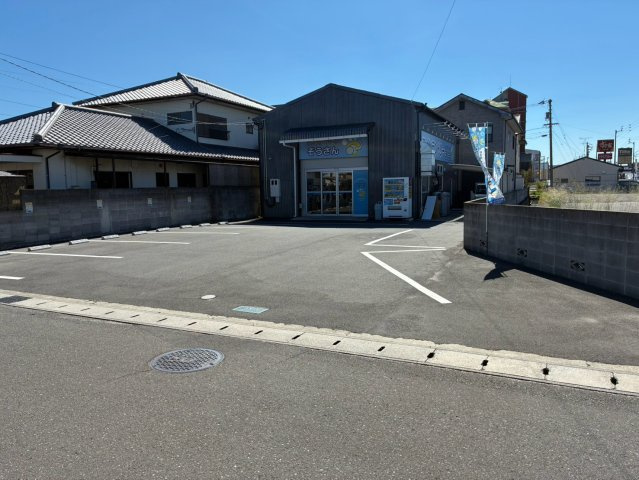 土地・建物賃貸（コインランドリー用）オーナーチェンジの駐車場