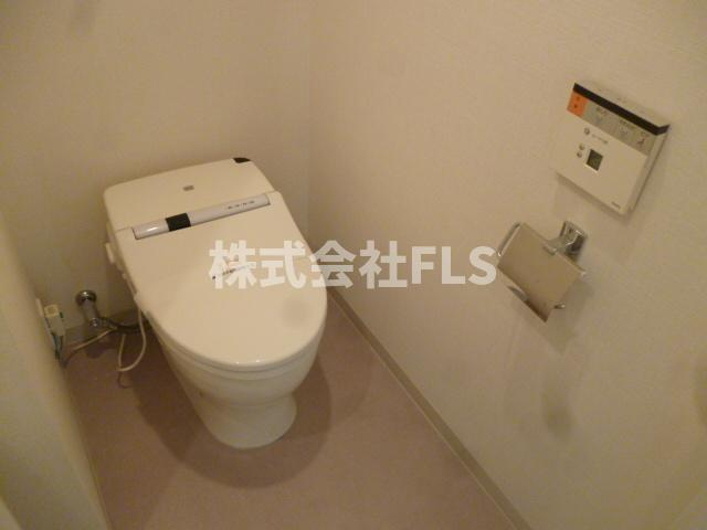 港区赤坂２丁目の賃貸マンションのトイレ