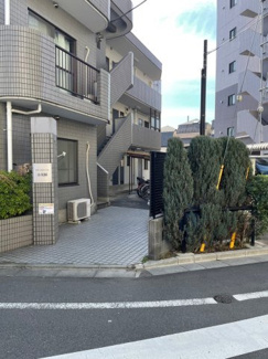 【エントランス】 | スターライトシティ小茂根 | 建物の内部です
