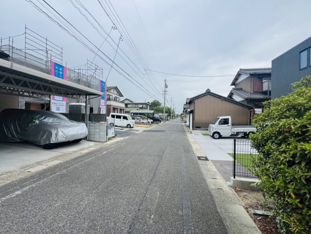 碧南市日進町2丁目103番3の一部『仲介手数料無料』新築一戸建て・建売の前面道路含む現地写真