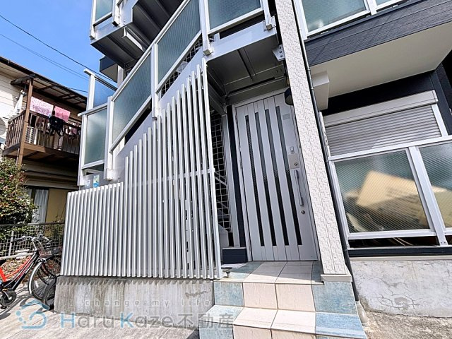 【エントランス】 | ノーザンクロス【名古屋市賃貸・1フロア2戸】