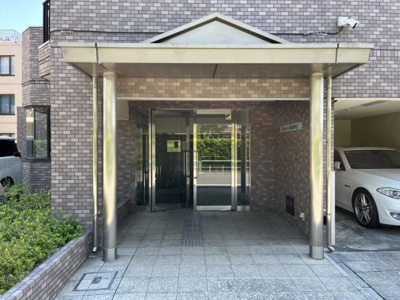 【エントランス】 | Ｂｒａｎｓｓｉｃａ練馬豊島園Ⅰ