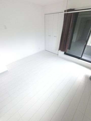 ライスランド2番館の洋室