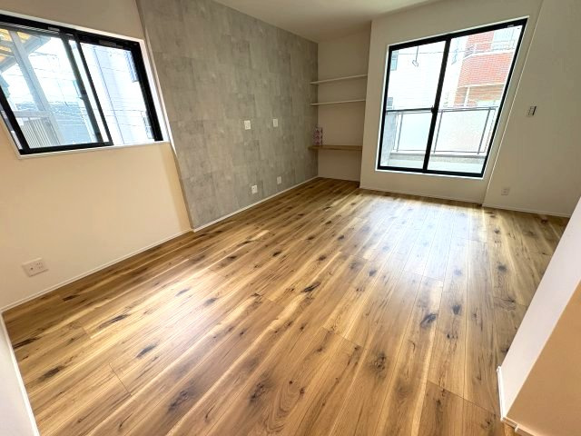 戸田市下戸田1丁目　戸建て２号棟の居間・リビング