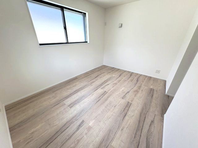 戸田市下戸田一丁目　戸建て１号棟の洋室|3階：6.7帖洋室