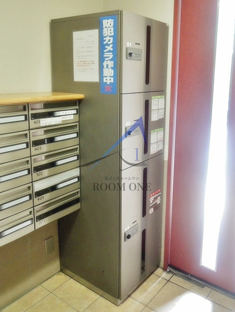 クレスト高円寺 のその他共用部分|宅配ボックスです。