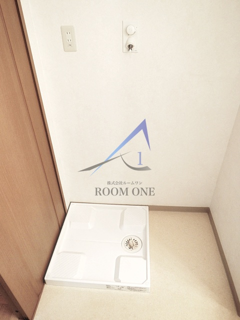 クレスト高円寺 の設備|洗濯機置き場です。