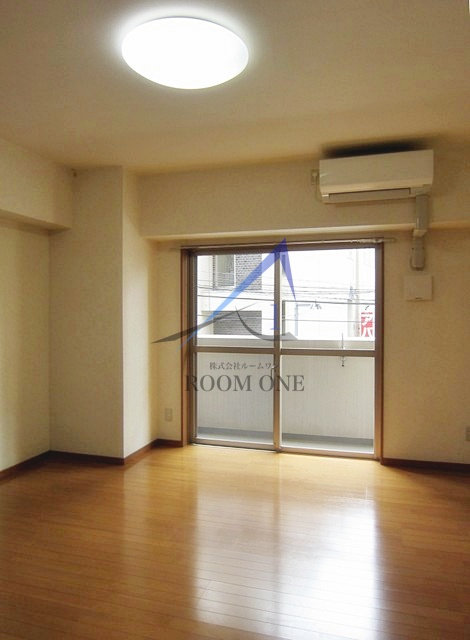 クレスト高円寺 の居間・リビング|洋室のお部屋です。