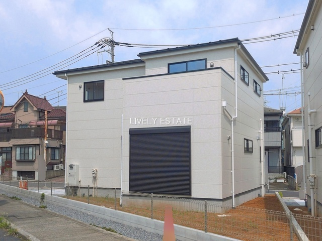 草加市谷塚町 新築分譲住宅 全2棟 1号棟の外観