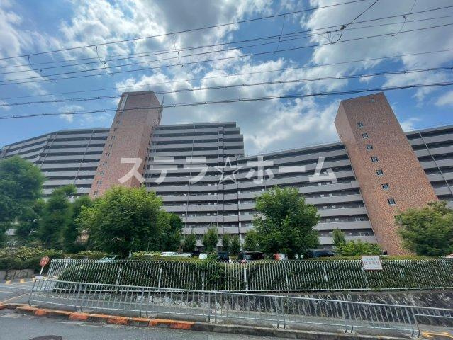 千里ガーデンハイツの外観|きれいな外観です