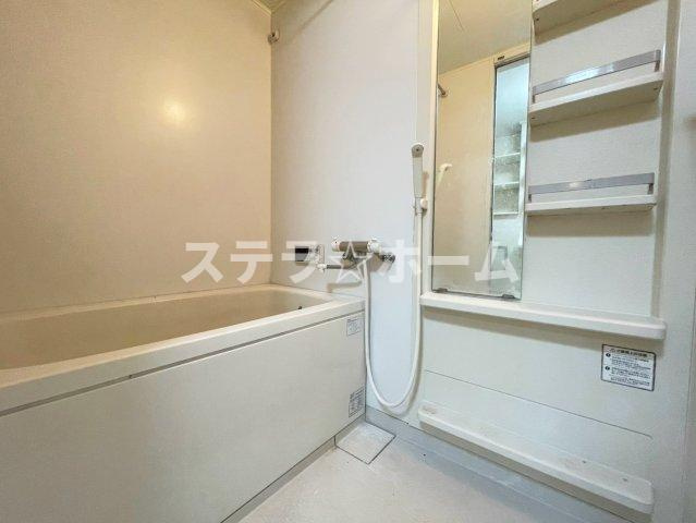 千里ガーデンハイツの浴室|コンパクトで使いやすいお風呂です
