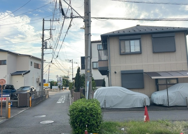 【展望】 | スカイコート橋本第１ | 眺望の良さを楽しめるダイニングキッチンで家族団らんの時間を過ごしてはいかがでしょうか。バルコニーから見える景色を家族で眺める時間は、時間が経つのを忘れてしまいそうですね。是非、現地を見に行きましょう！