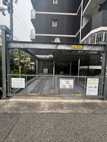 グランカリテ神戸ＷＥＳＴの駐車場