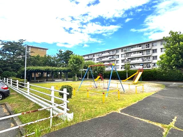 敷地内でも公園にいるようです！