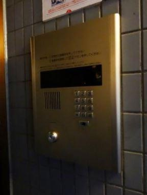 アベニール曙橋のセキュリティ|オートロック
