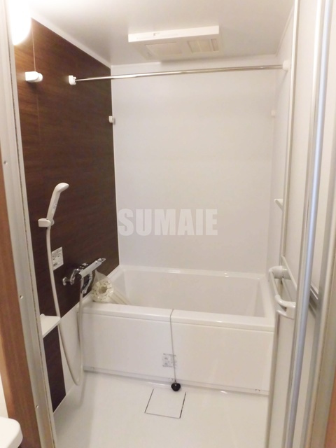 ＬＵＡＮＡの浴室|バス・トイレ別です！