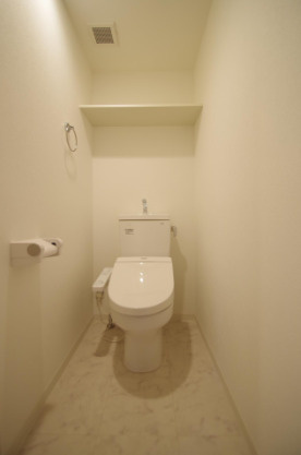 クロノス38花立のトイレ|清潔感のあるトイレです