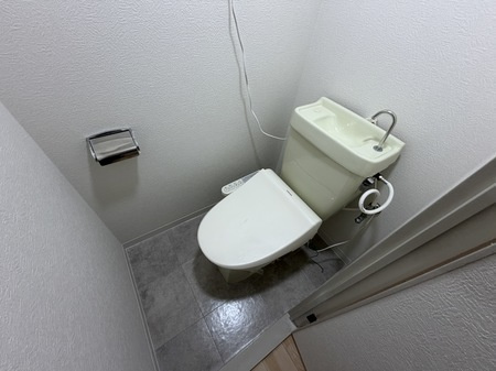 YTSマンション碓井のトイレ
