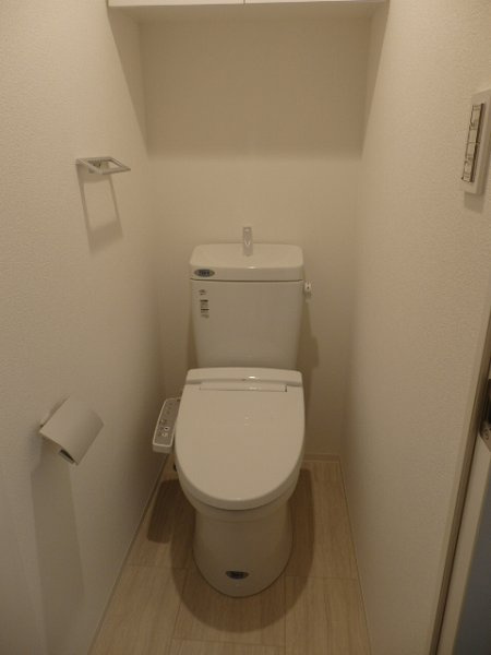 新品家具付きマンション南大井8(KaGood東京)のトイレ
