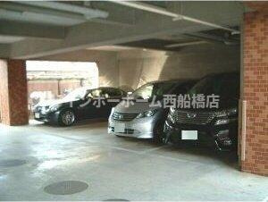 ドエル習志野台の駐車場