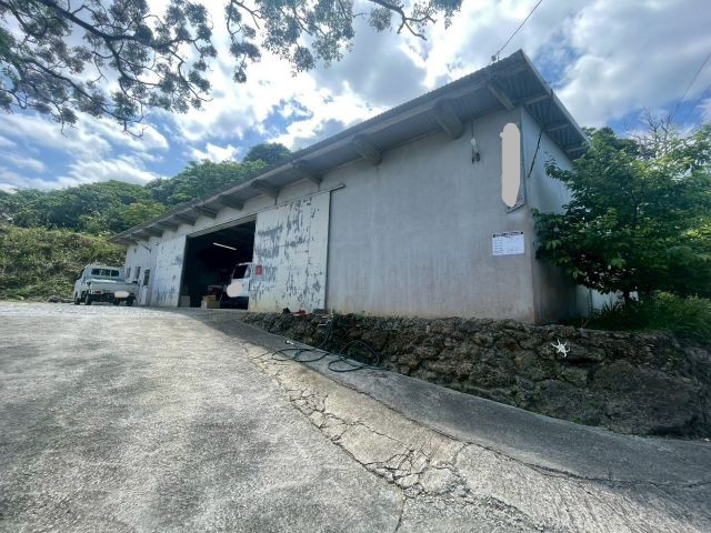 今帰仁村諸志の外観