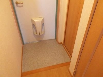 ラ・コルタの玄関|落ち着いた玄関です