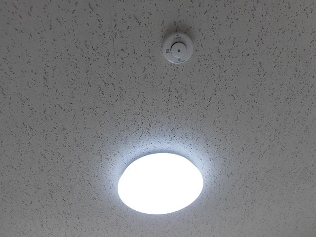 オレンジスクエア202の設備|照明と火災警報器付いてます☆