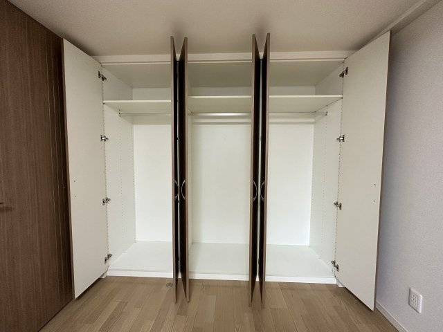 【収納】ローレルコート芦屋
