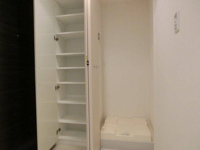 S-RESIDENCE難波Brillerの収納