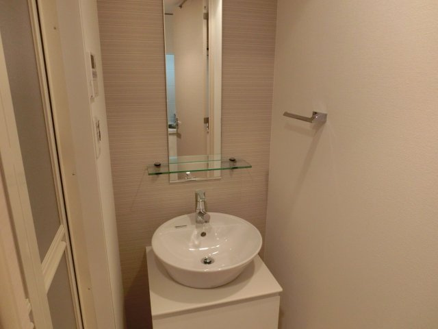 S-RESIDENCE難波Brillerの独立洗面台