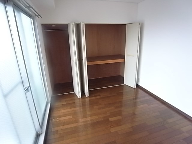 尼崎市東難波町５丁目の賃貸マンションの寝室