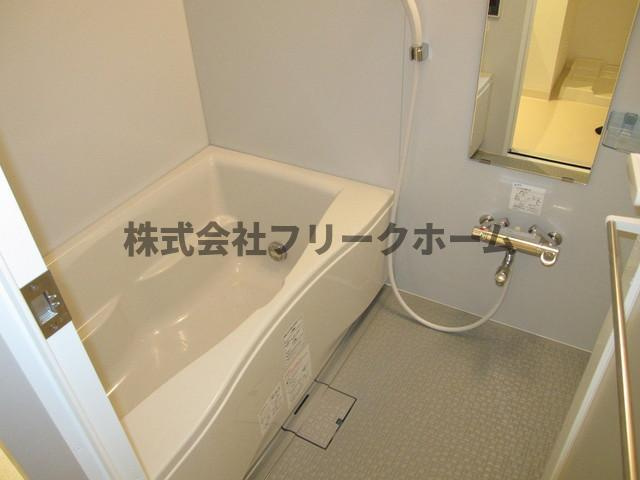 フェアステージ武蔵野の浴室