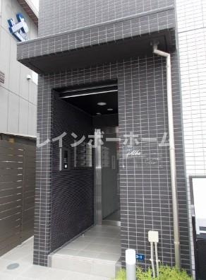 アルバ セッテのエントランス