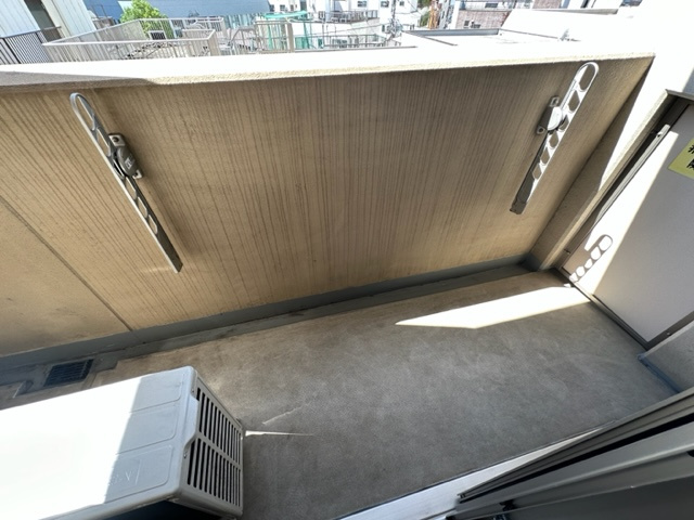 ライジングプレイス浅草参番館のバルコニー