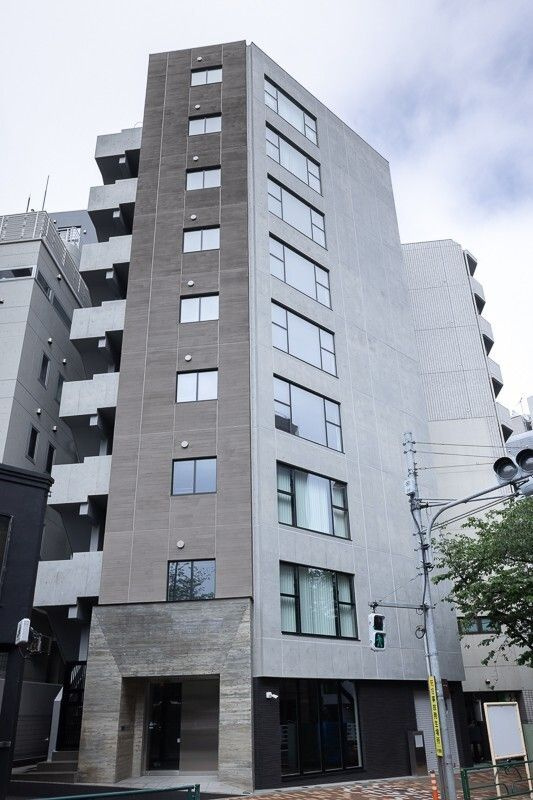 モノリス広尾