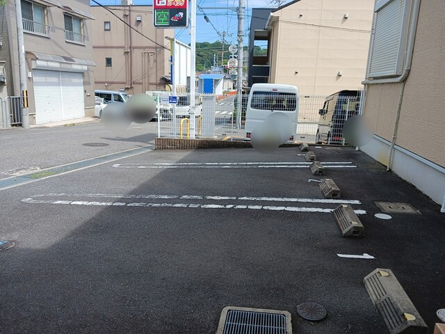 カスカードⅡの駐車場