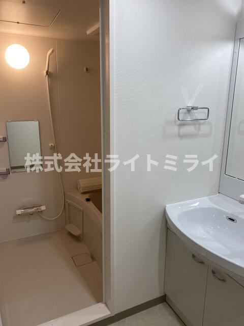 エルプレイス文京大塚の洗面所