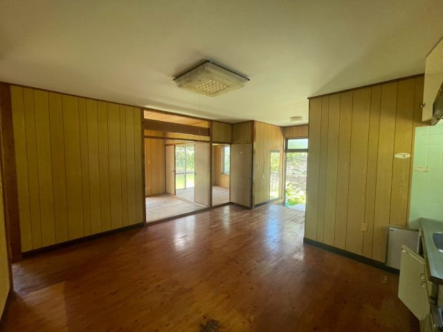 名護市許田の洋室