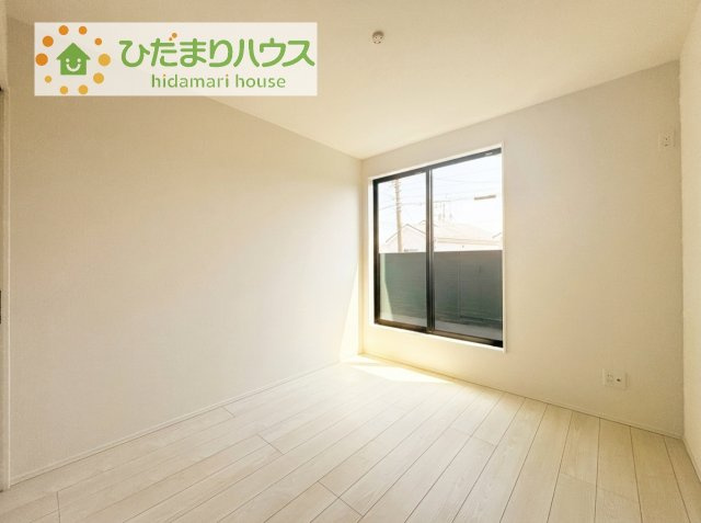 【洋室】 | 取手市白山8期　新築戸建 | 木の温もりがやさしいフローリング♪