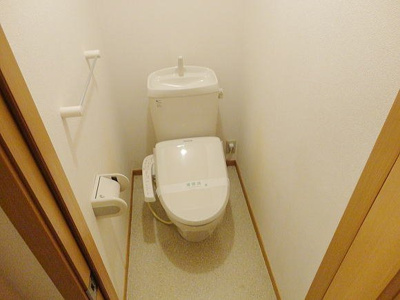 【トイレ】 | グランドゥール | コンパクトで使いやすいトイレです