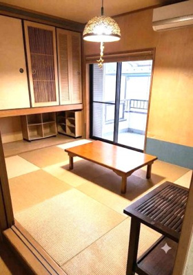 【和室】 | 500万円大幅値下げ！茨木市竹橋町　中古戸建 | ■1階和室は琉球畳となっています。
【注釈】AI加工により家具等を消去した画像です。