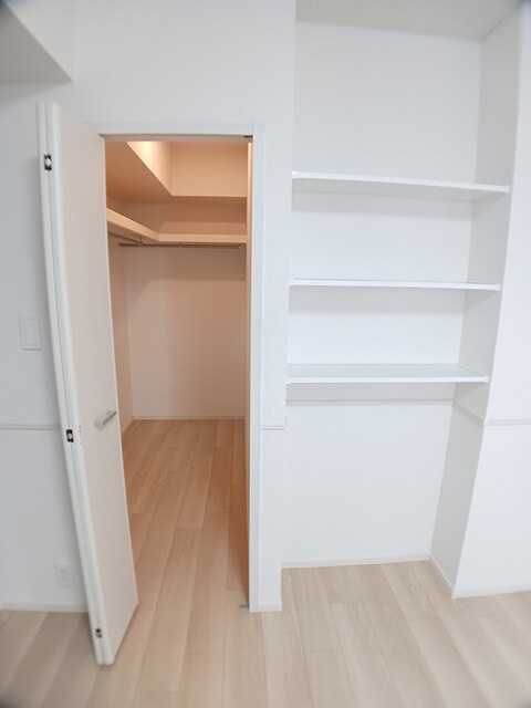 シャルマン唐橋南Ⅱの収納