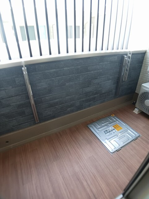 シャルマン唐橋南Ⅱのバルコニー