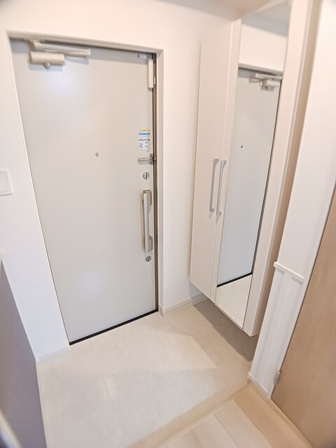 シャルマン唐橋南Ⅱの玄関