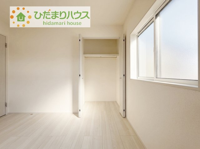【収納】 | 牛久市さくら台1丁目5期　新築戸建 | ハンガーパイプ付でお洋服の出し入れもラクラクです！