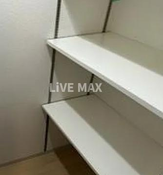 【収納】オーキッドレジデンス千代田岩本町 