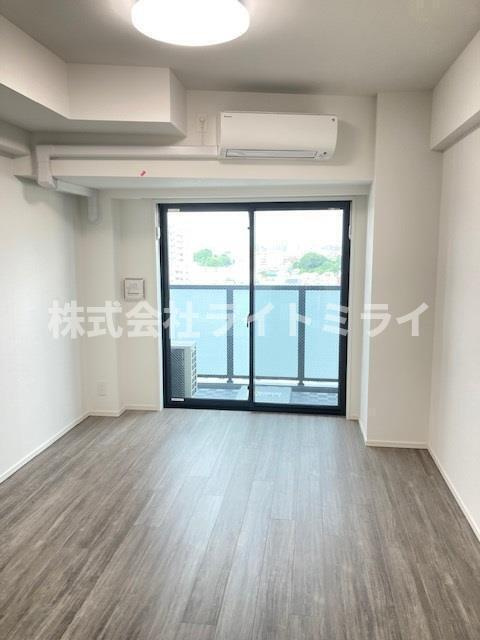 Ｓ－ＲＥＳＩＤＥＮＣＥ駒込六義園の居間・リビング